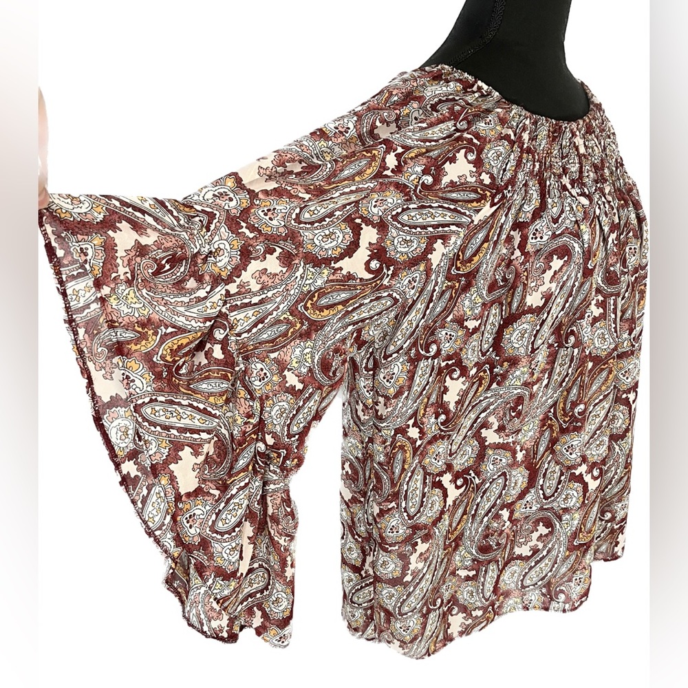 i Jeans by Buffalo Blouse Top Whimsical Sleeves Size XL Red Paisley Plus Light